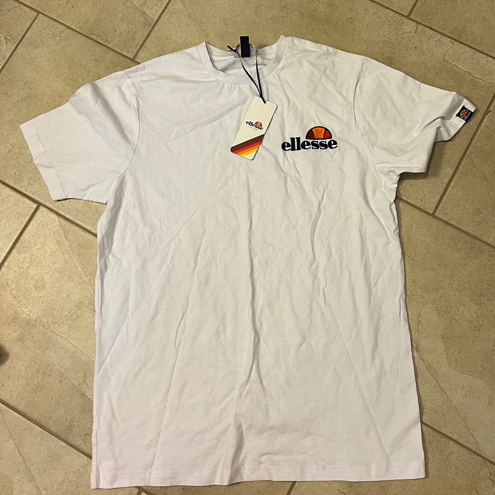 Ellesse t shirt